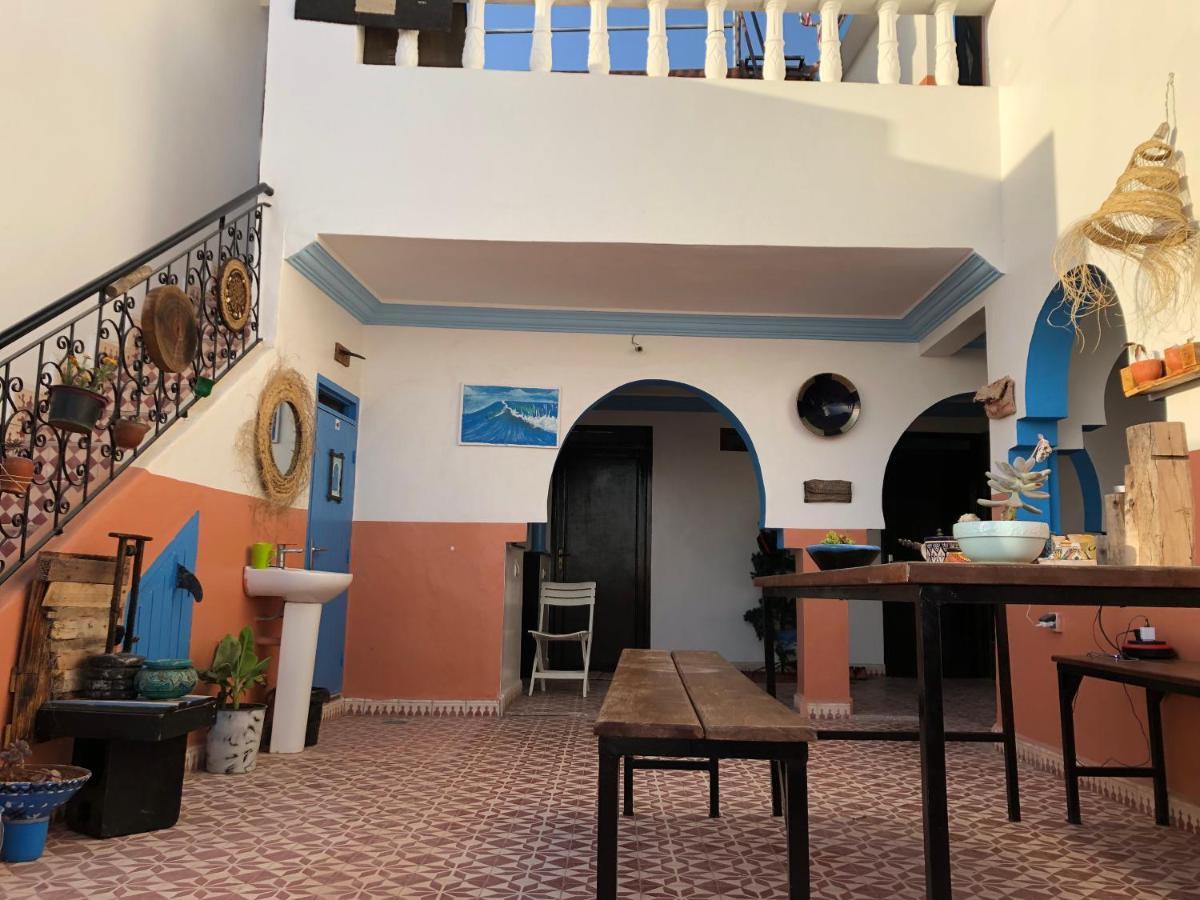 Binic Surf House Bed & Breakfast Taghazout Ngoại thất bức ảnh