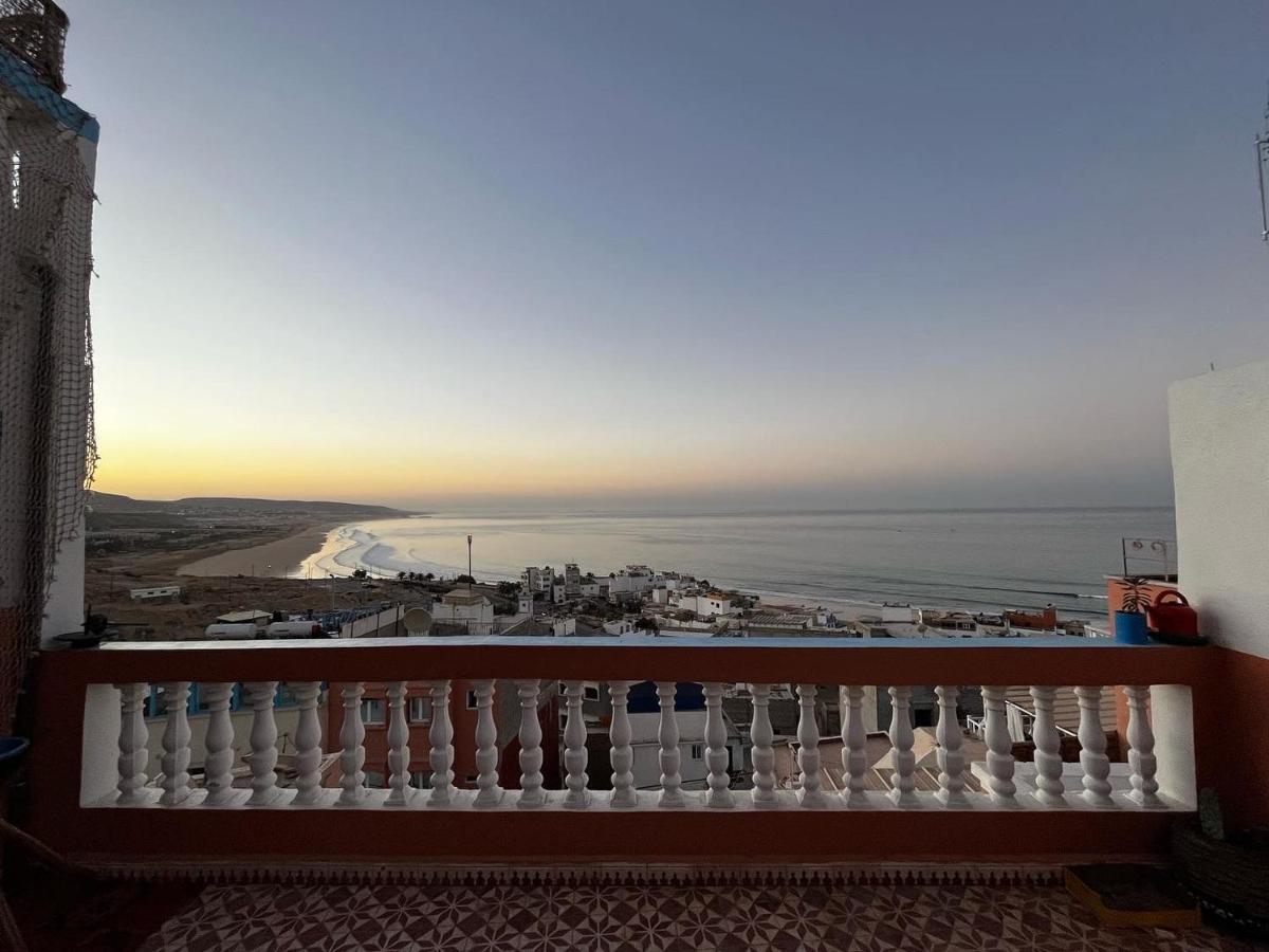 Binic Surf House Bed & Breakfast Taghazout Ngoại thất bức ảnh